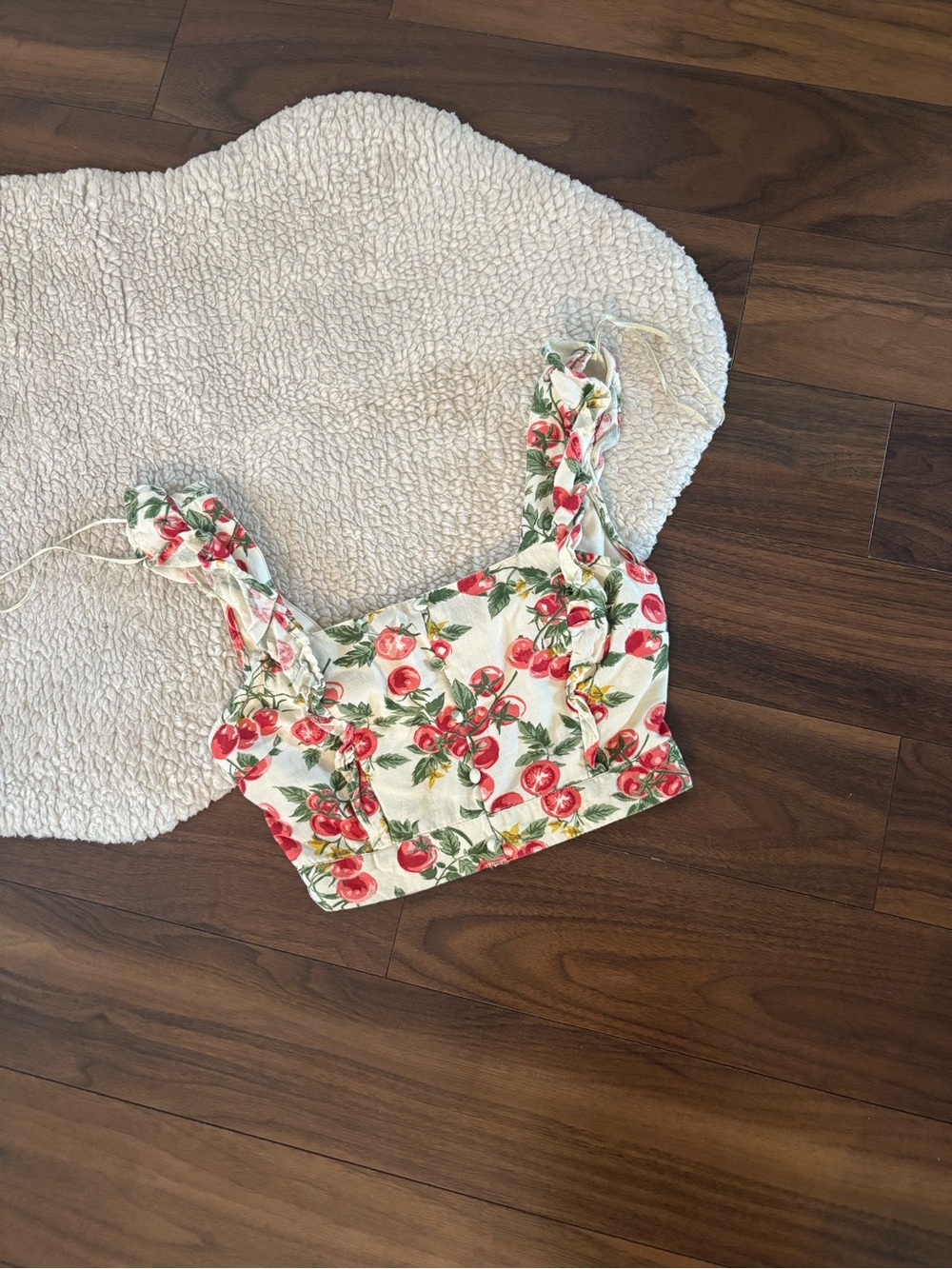 Floral Tomatoe Print Crop Top - White/Red
